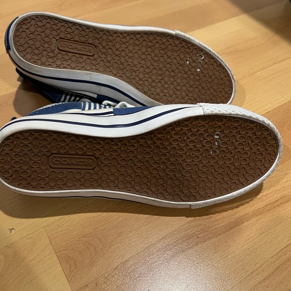 Coach shoes - Picture 3 of 3